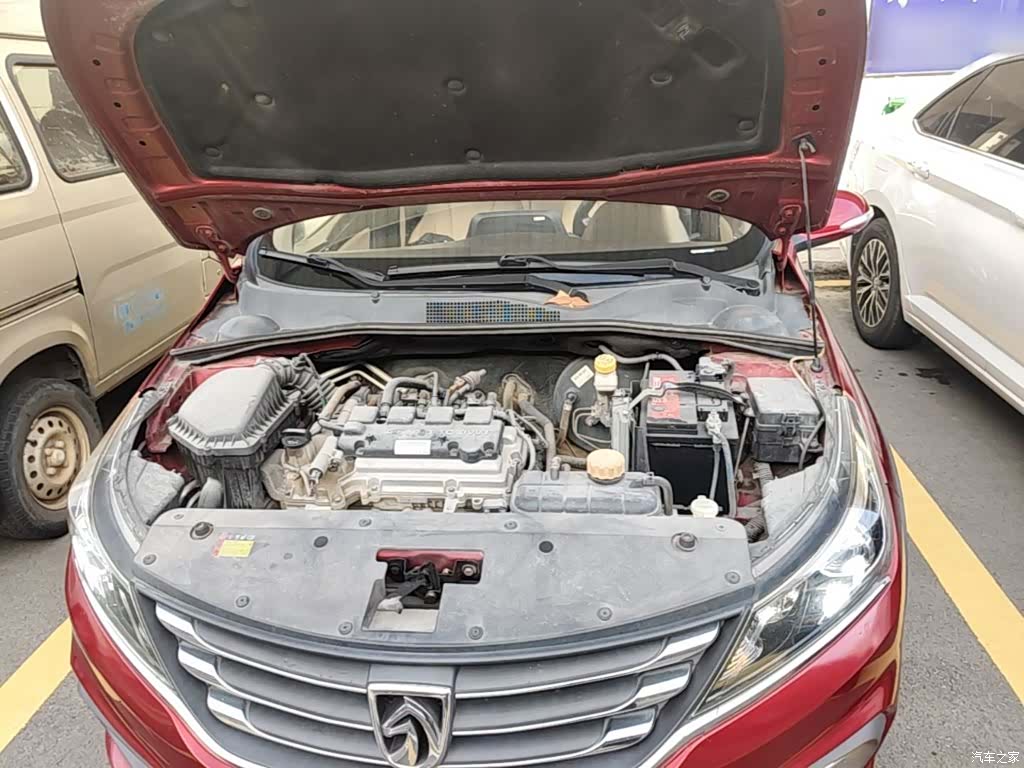 Wuling 310W, 2018 20