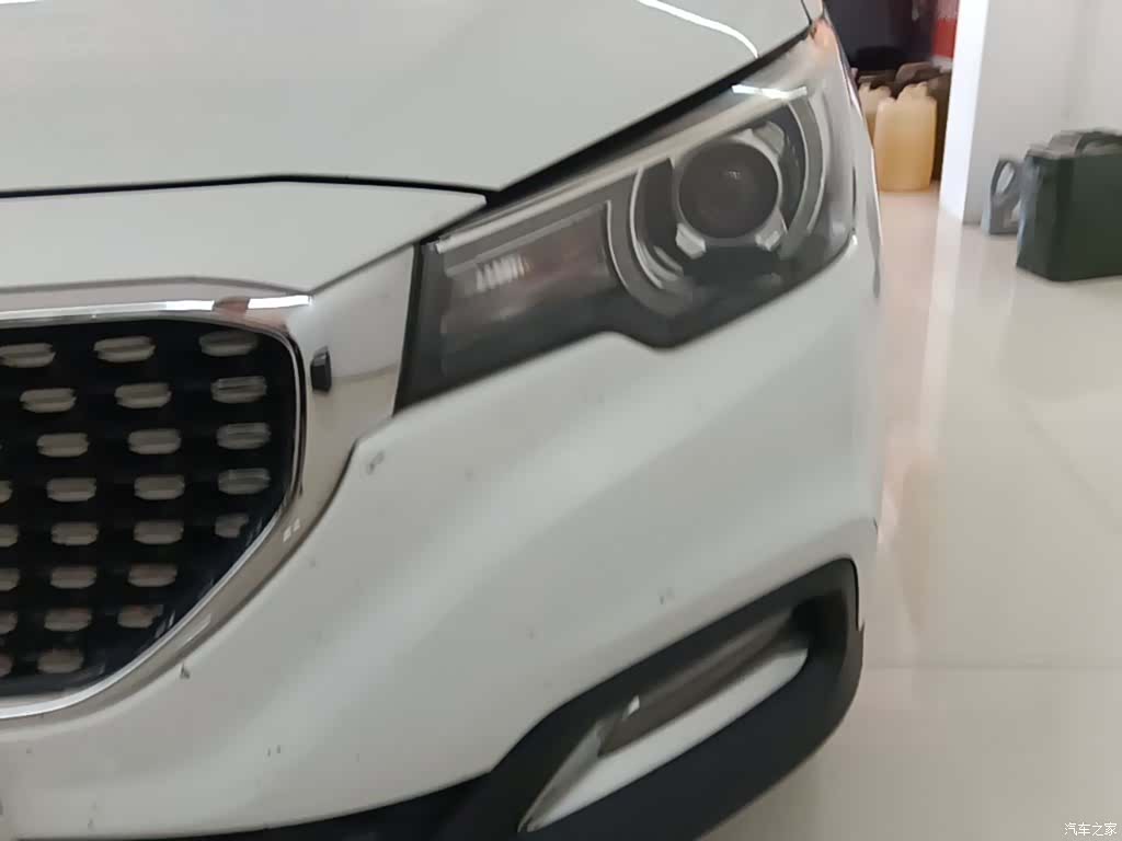 MG ZS, 2019 24