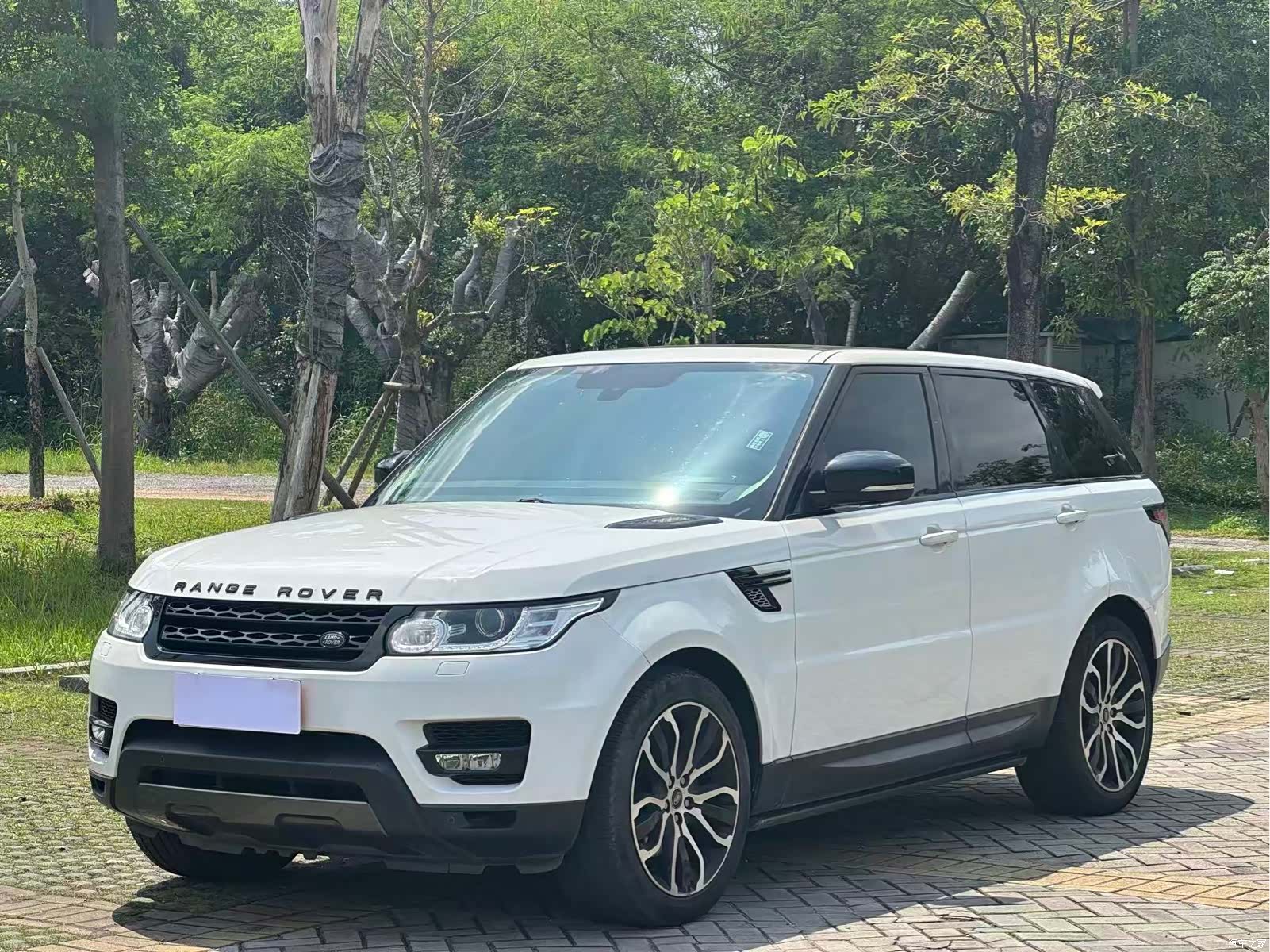 Land Rover Range Rover, 2016 1