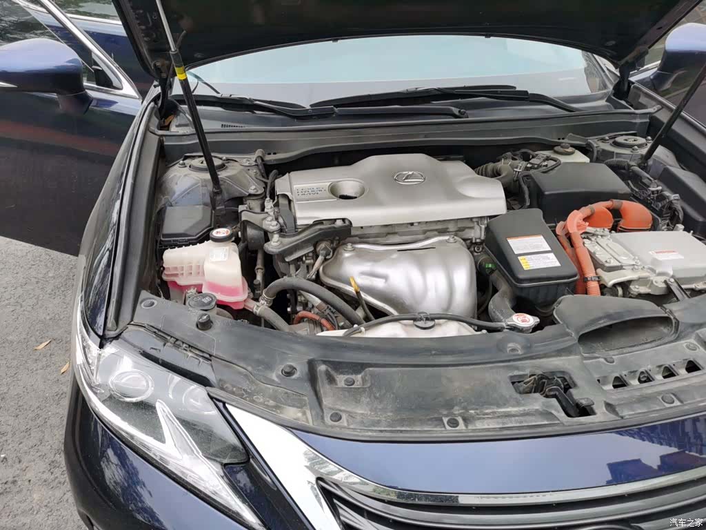 Lexus ES, 2016 21
