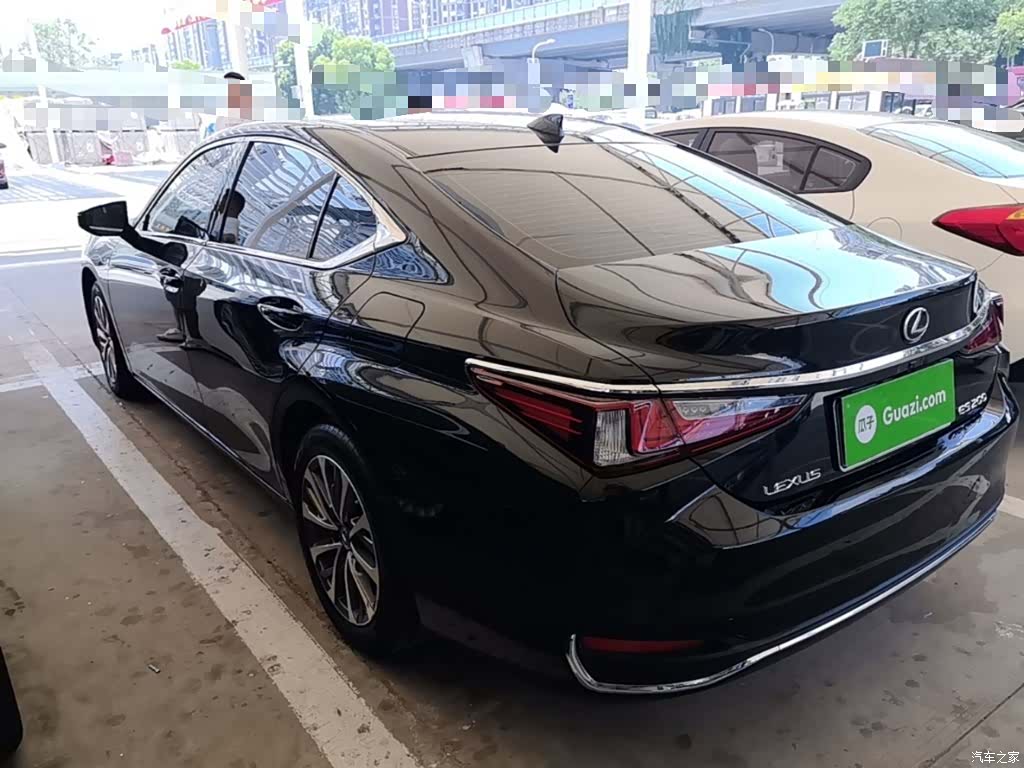 Lexus ES, 2024 все фото