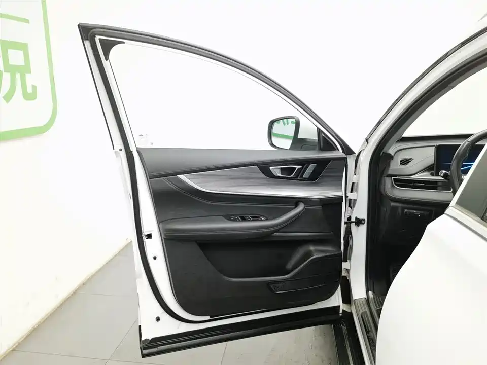 Chery Tiggo 8 PLUS Kunpeng e+