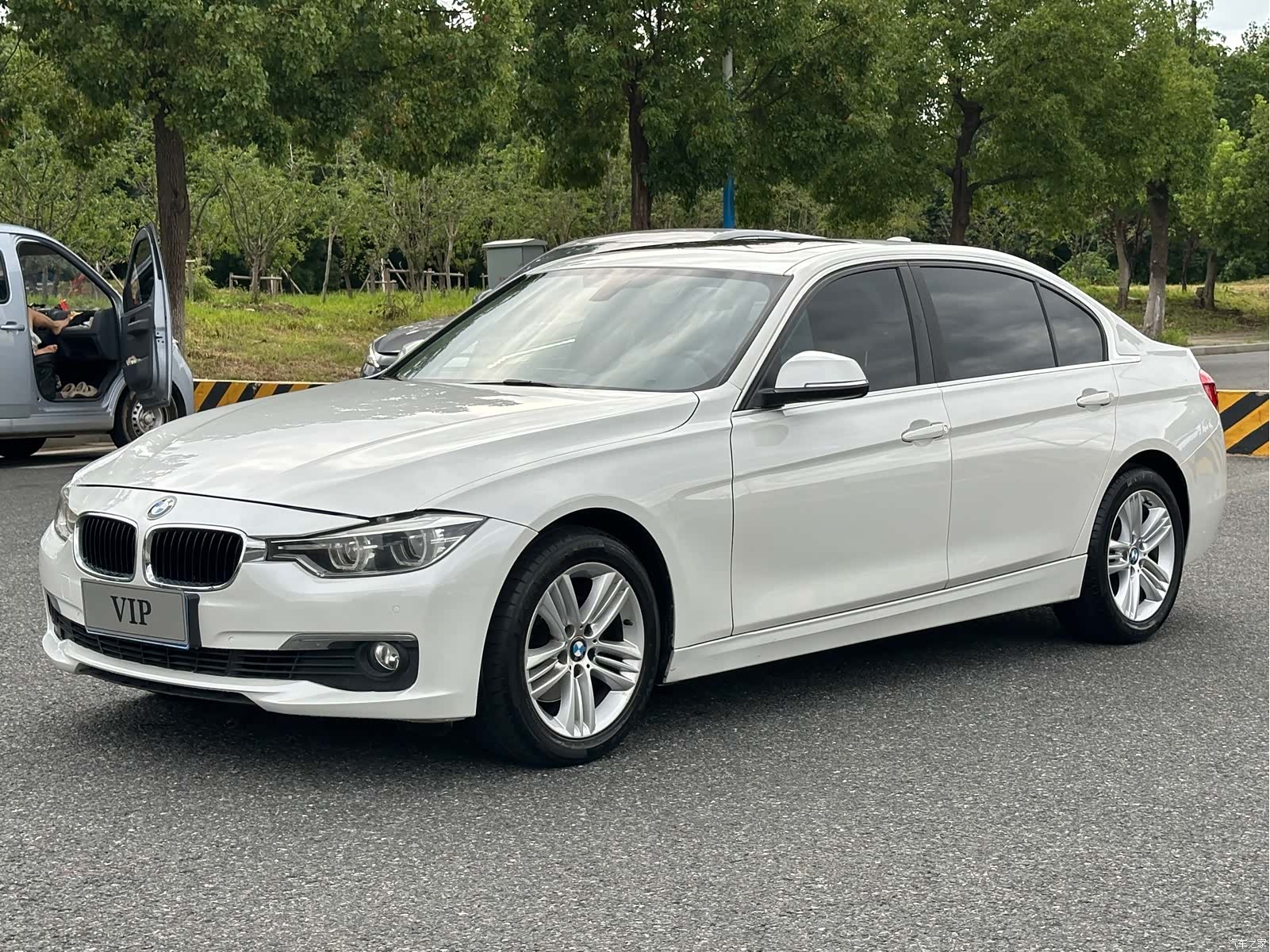 BMW 3 Series, 2017 1