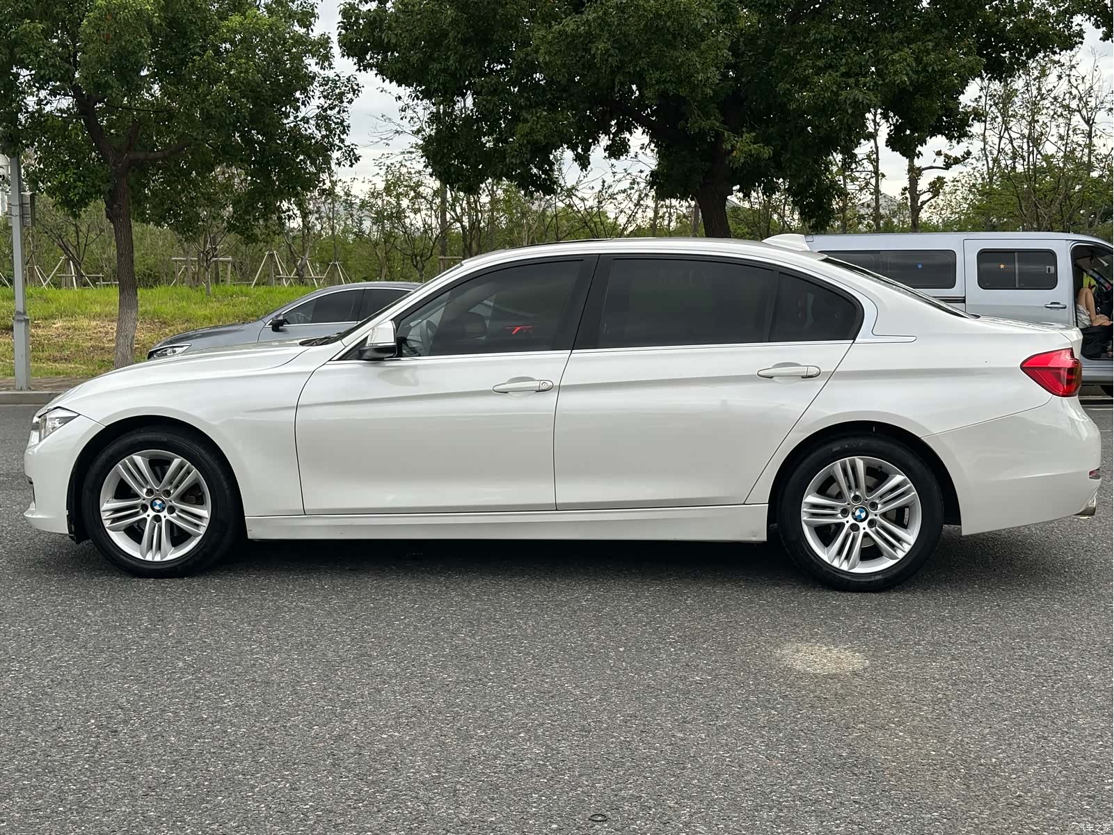 BMW 3 Series, 2017 7