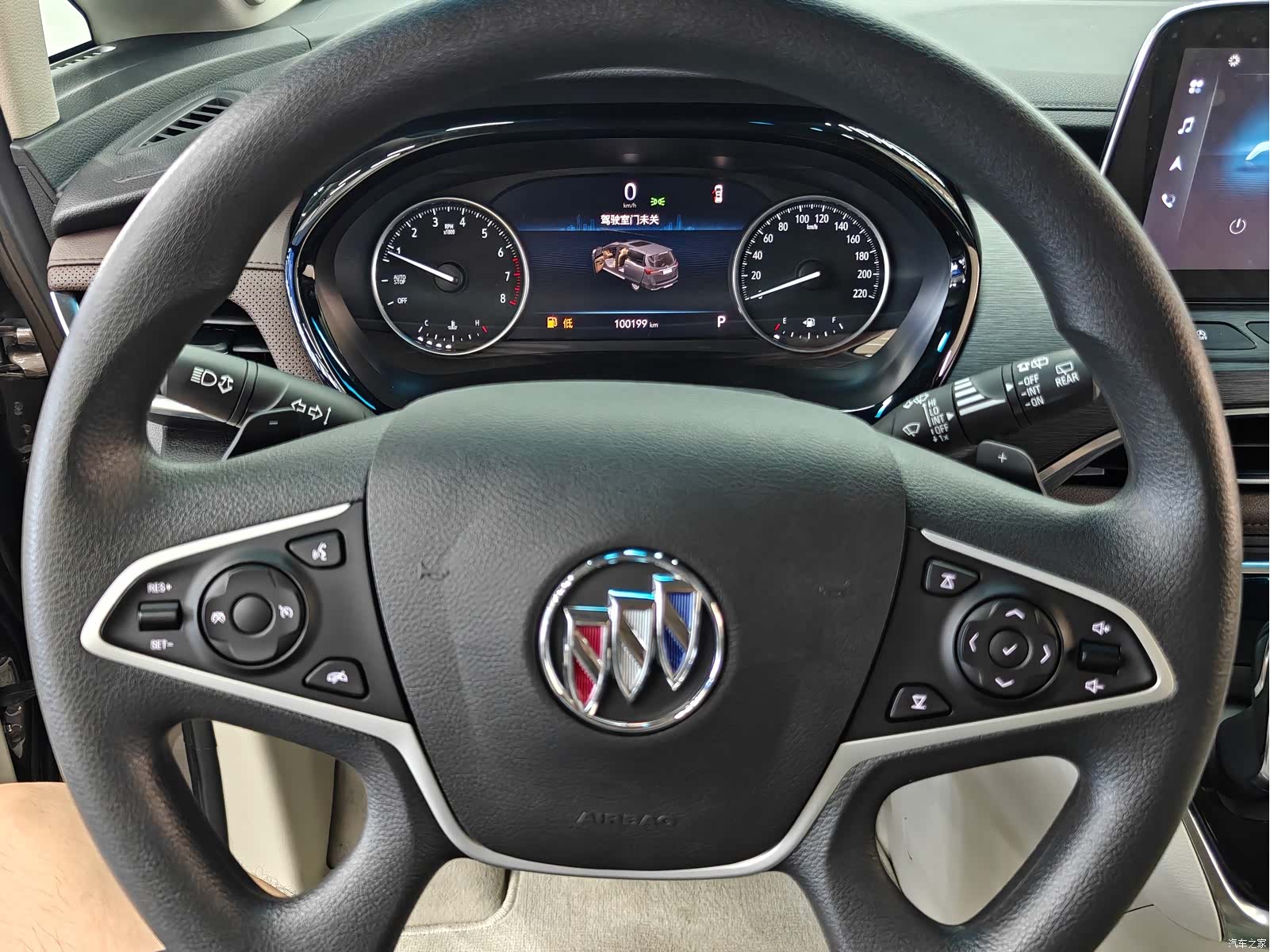 Buick GL8, 2024 10