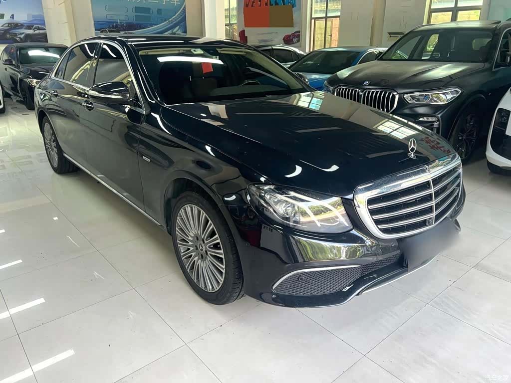 Mercedes-Benz E-Class, 2020 4
