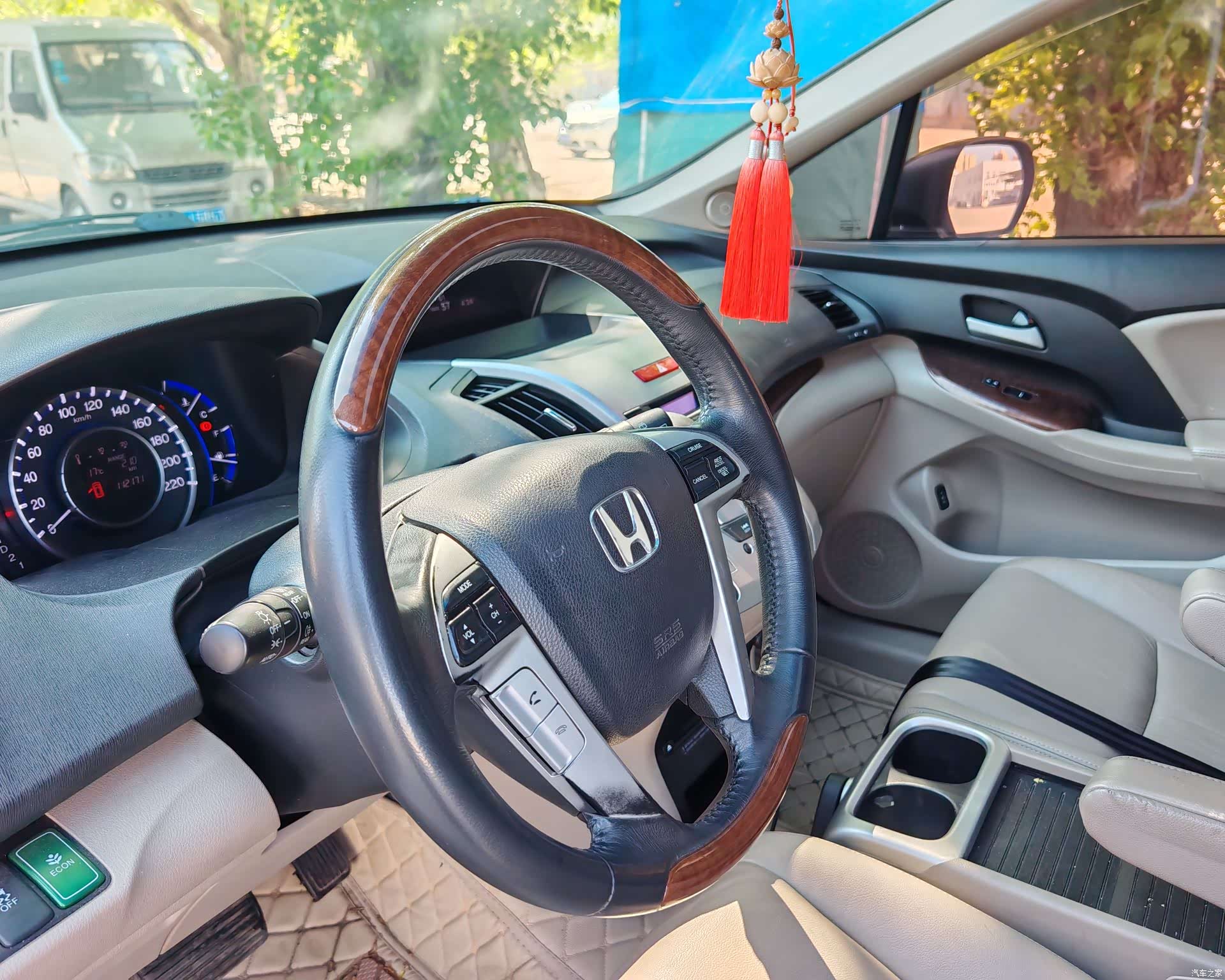 Honda Odyssey, 2015 11