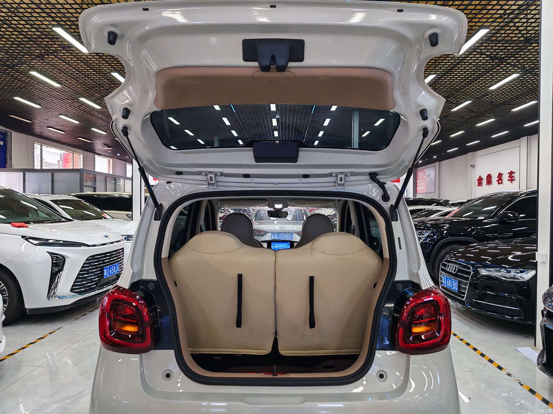 Wuling MINIEV, 2024 12