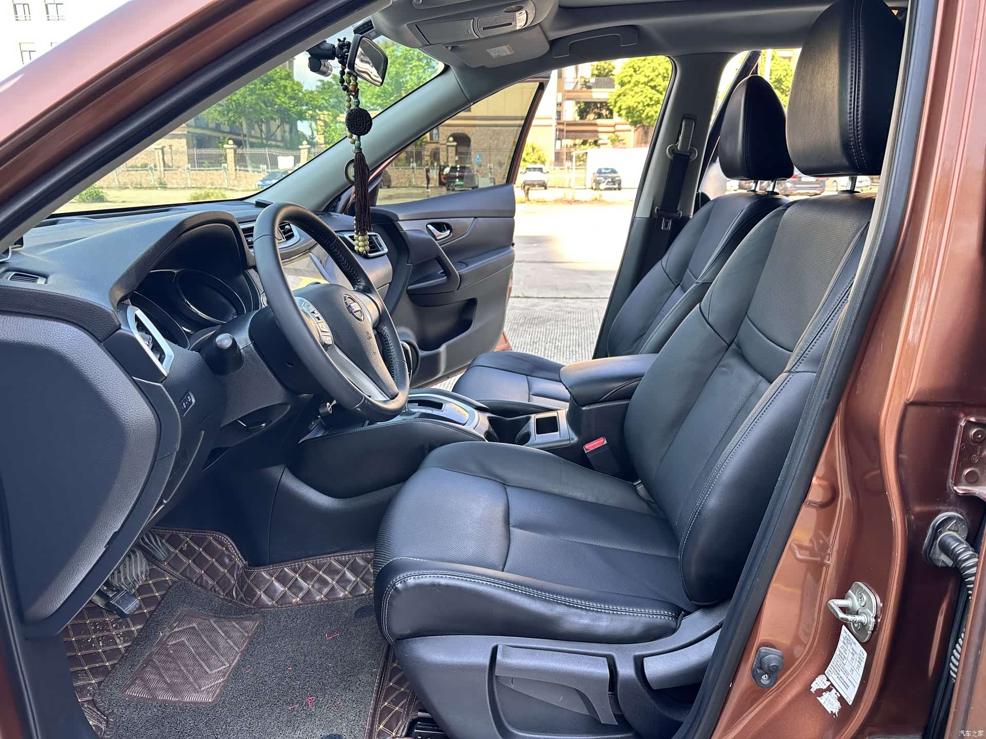 Nissan X-Trail, 2014 4