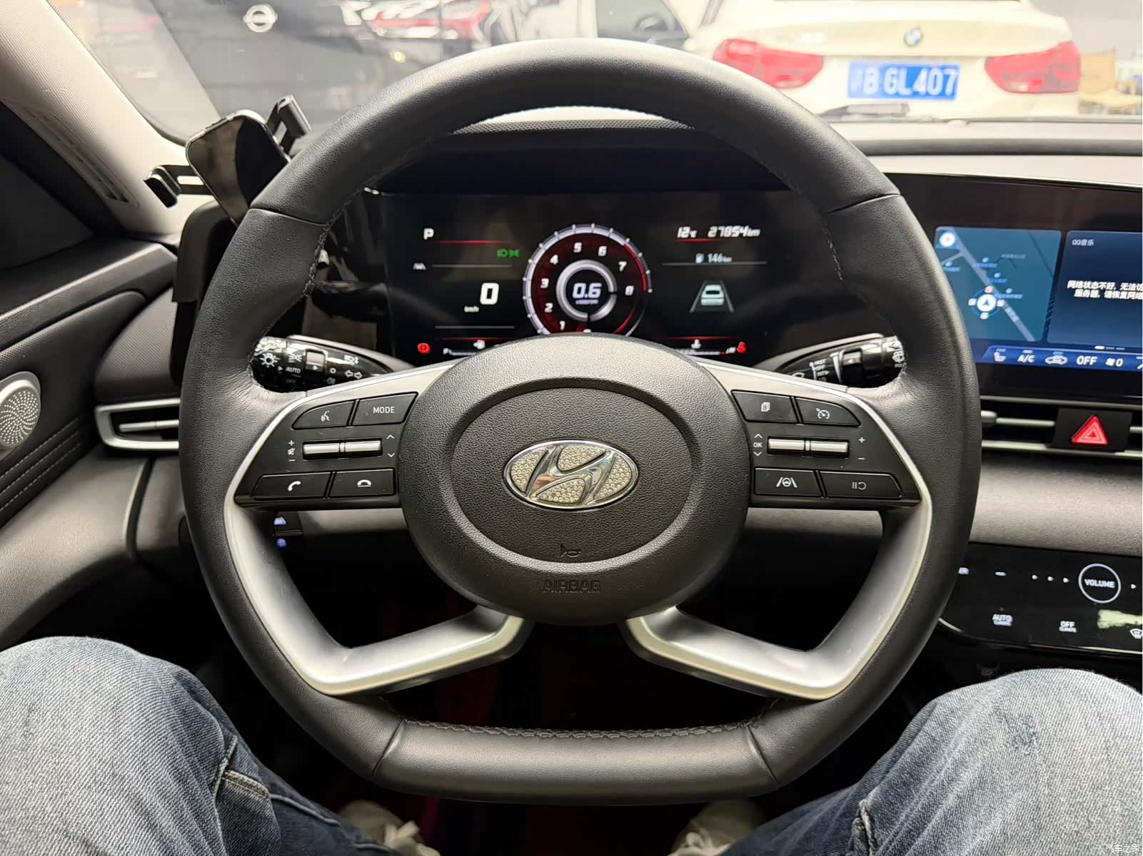 Hyundai Elantra, 2022 18
