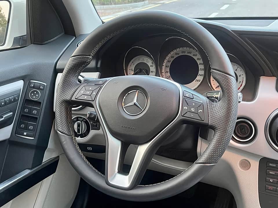 Mercedes-Benz GLK class