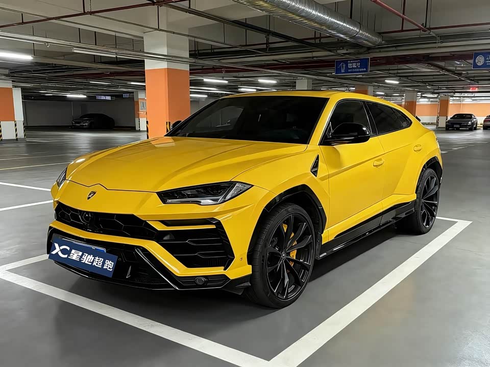 Lamborghini Urus