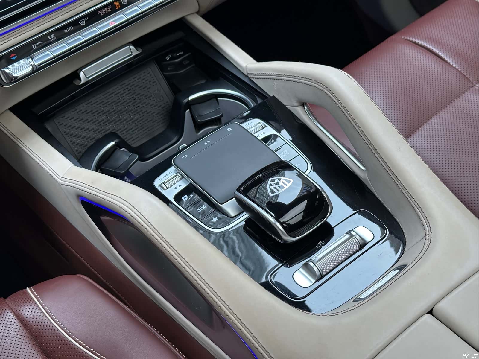Maybach GLS, 2022 12