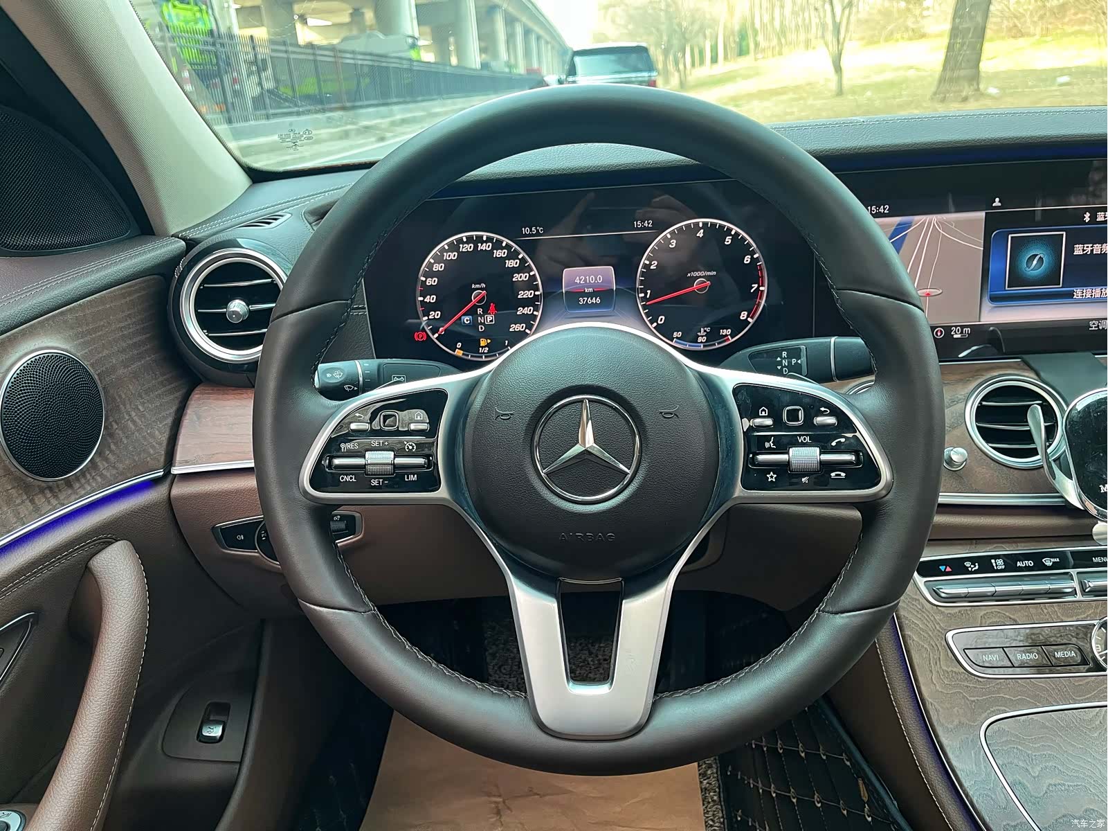 Mercedes-Benz E-Class, 2018 14