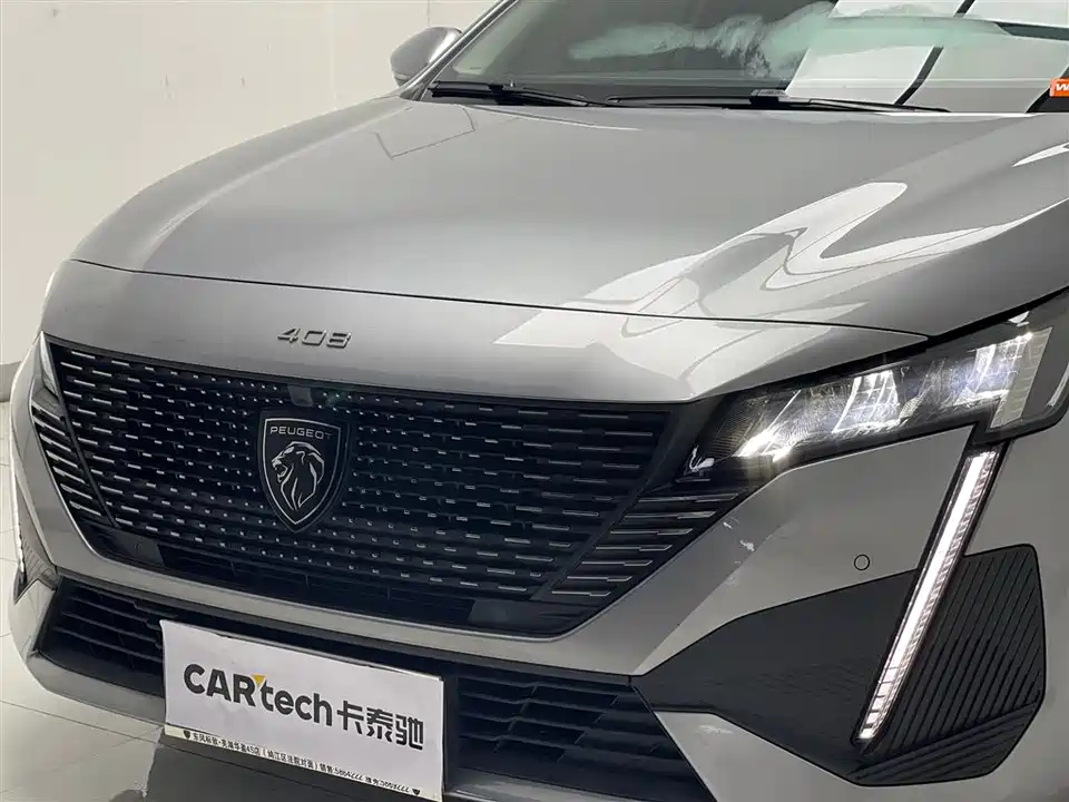Peugeot 408