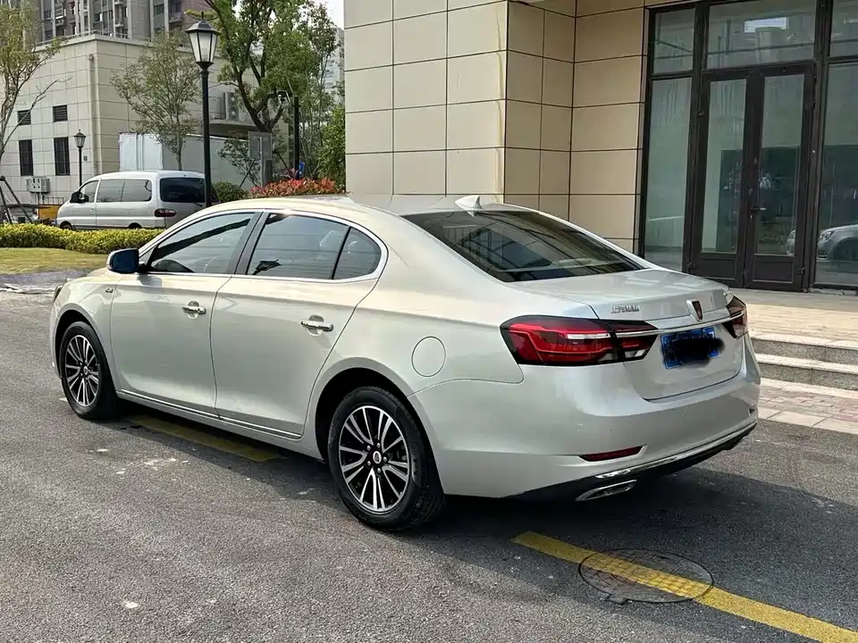 Roewe e950
