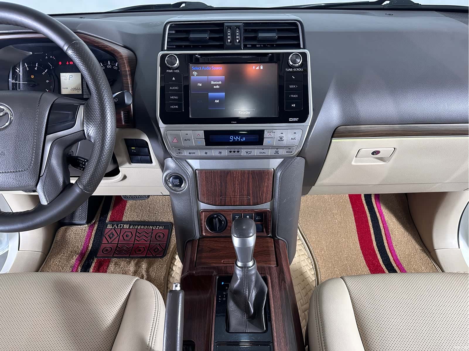Toyota Prado, 2019 11