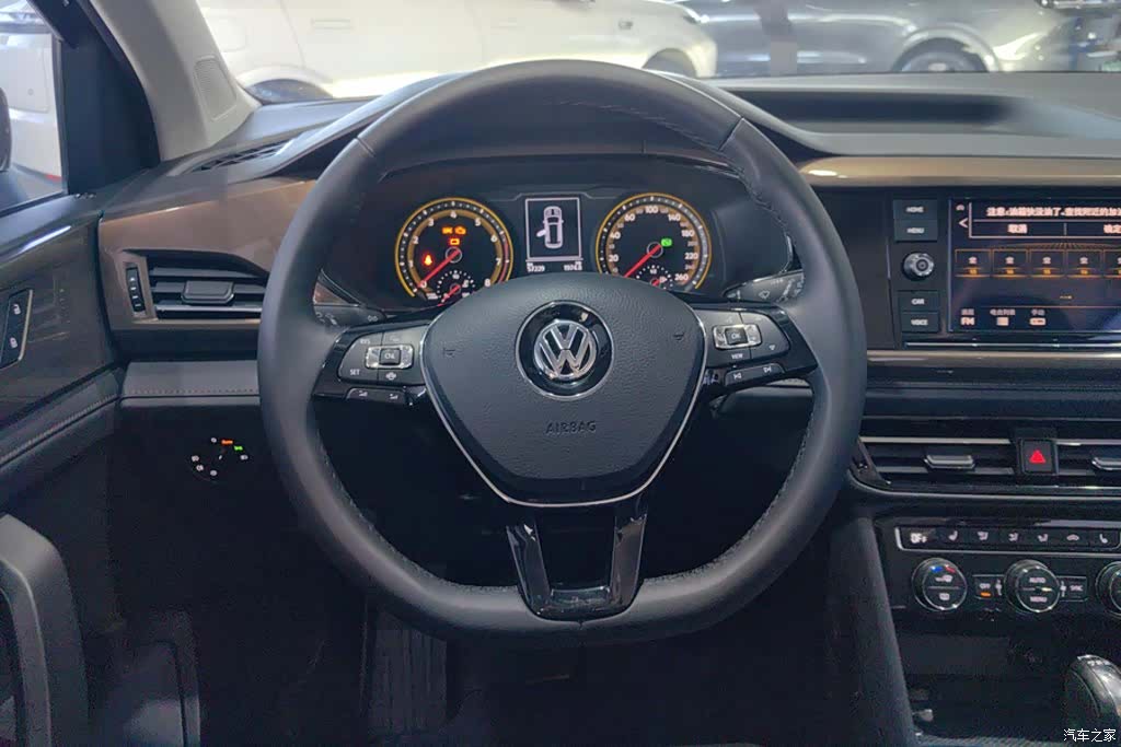 Volkswagen Tharu, 2019 15