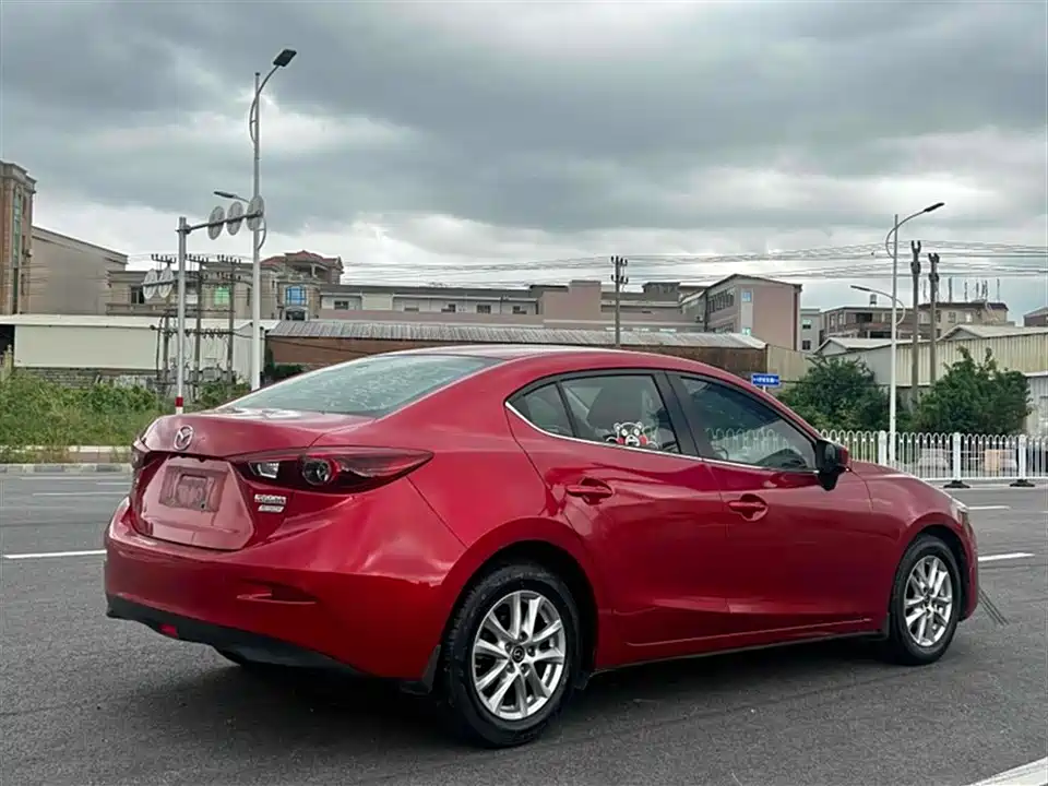 Mazda 3 Angkesaila