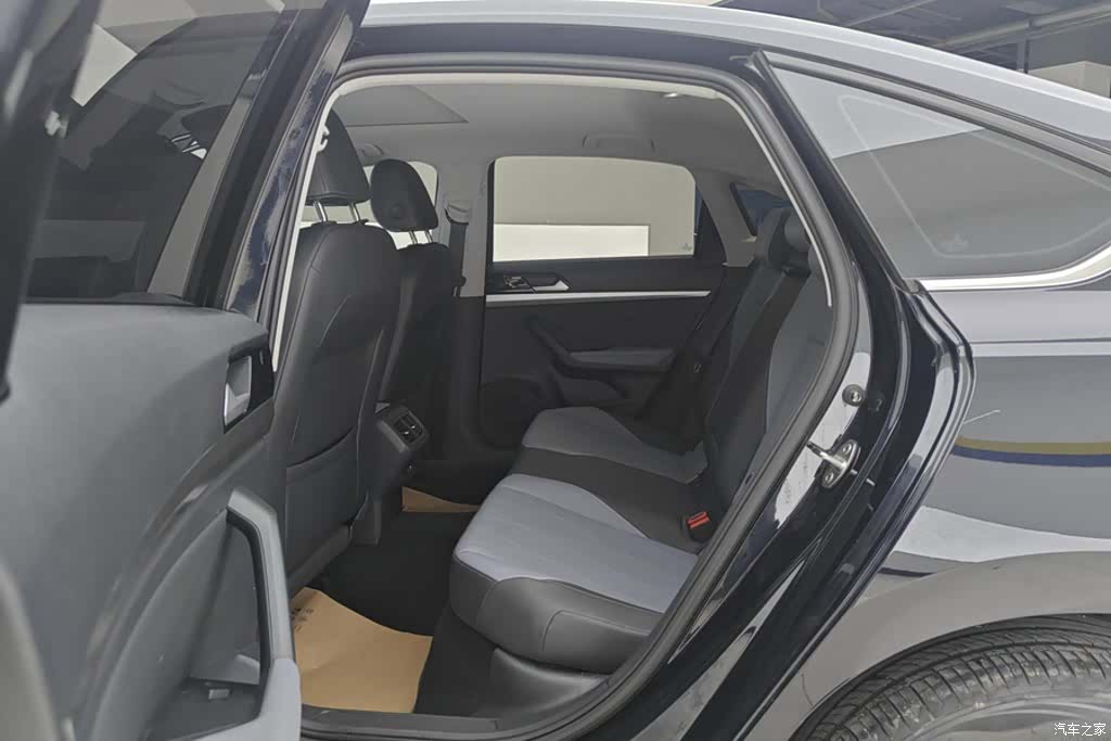 Volkswagen Lavida, 2024 11