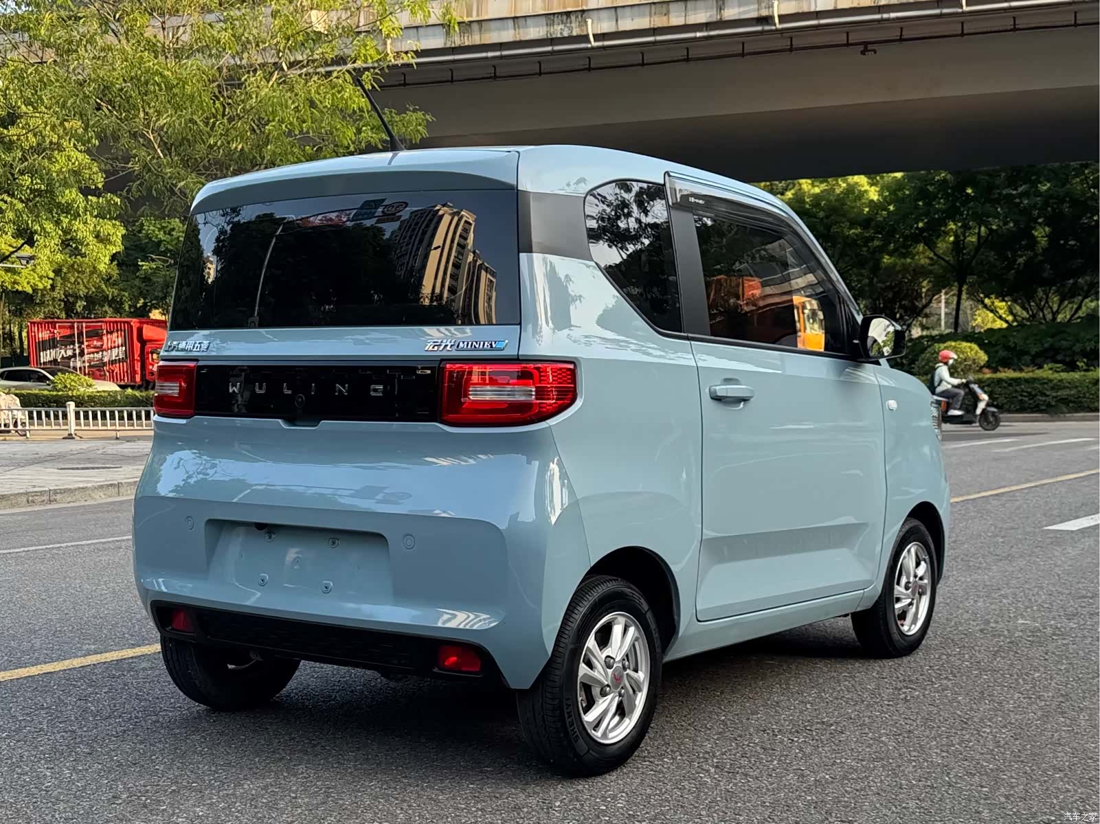 Wuling MINIEV, 2021 6