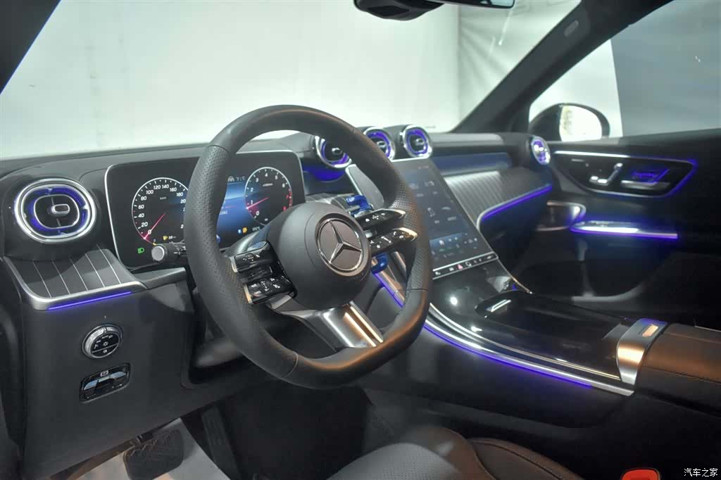 Mercedes-Benz GLC, 2023 все фото