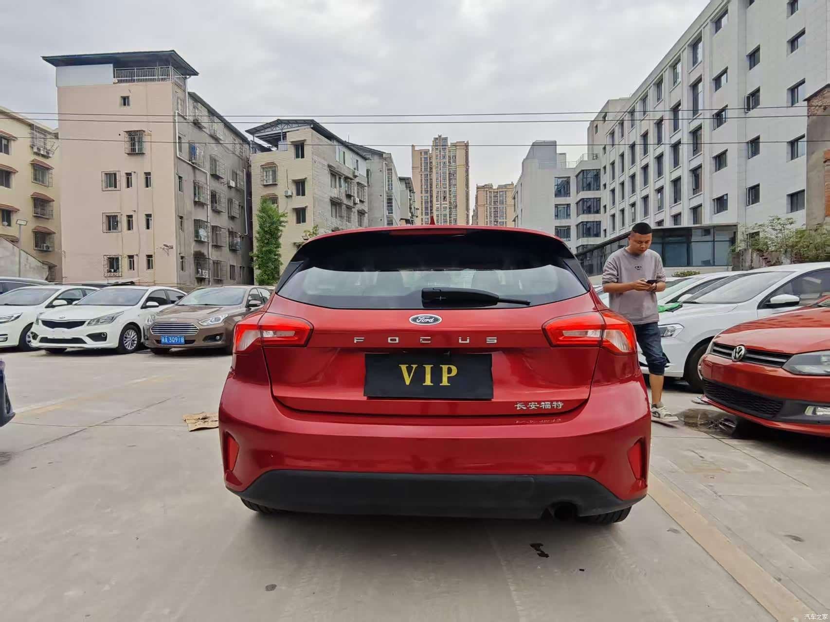 Ford Focus, 2019 все фото