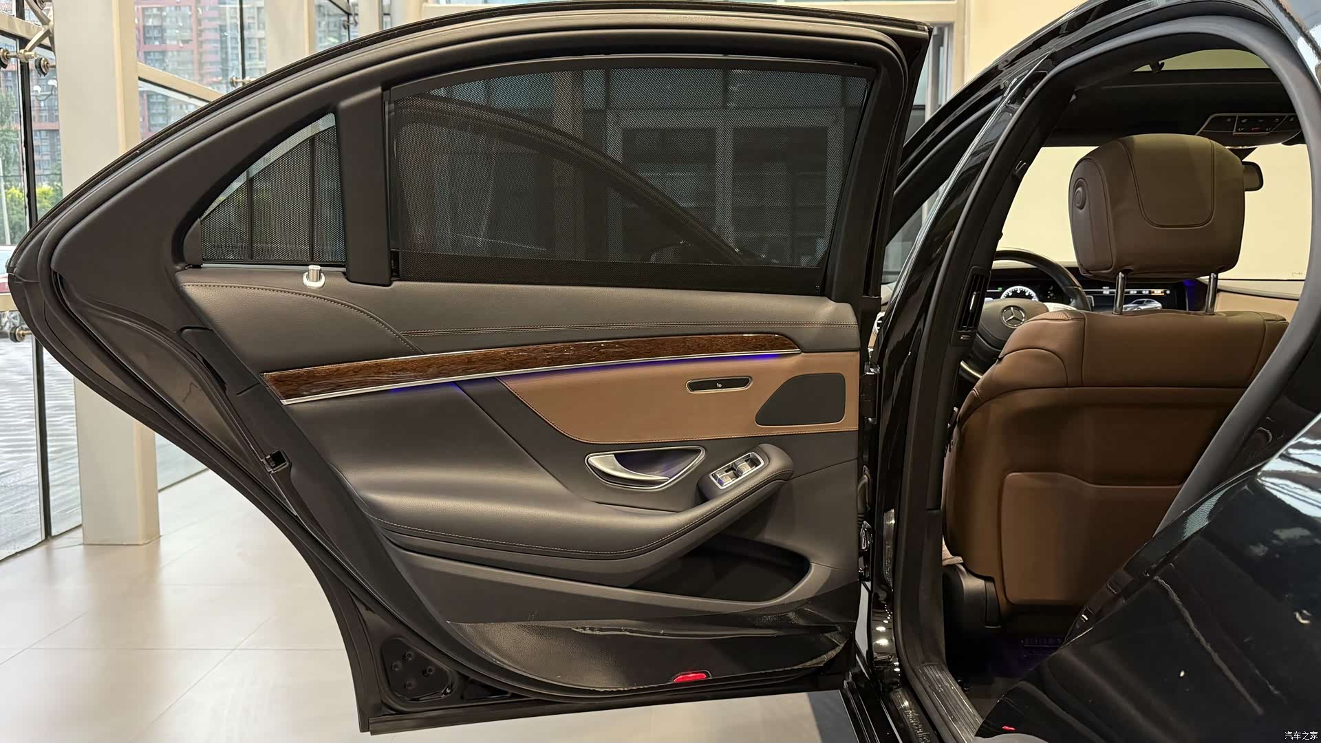 Mercedes-Benz S-Class, 2015 12