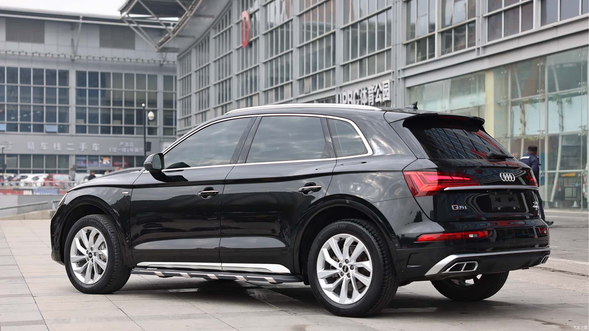 Audi Q5L, 2022 все фото