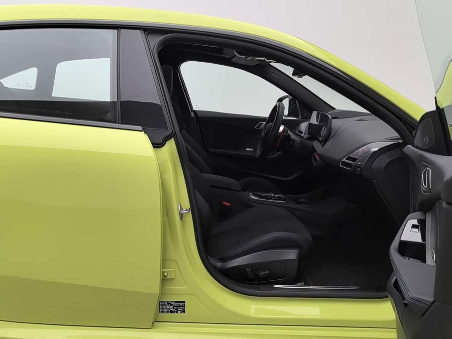 BMW M235L 2026, фото 23