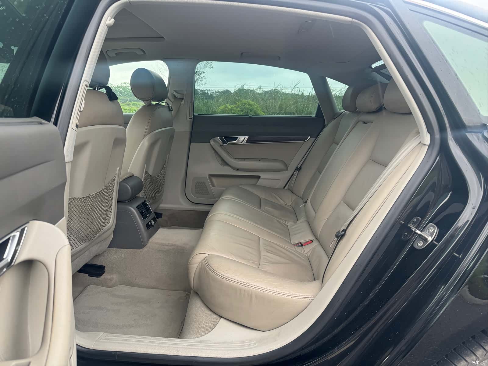 Audi A6L, 2012 8