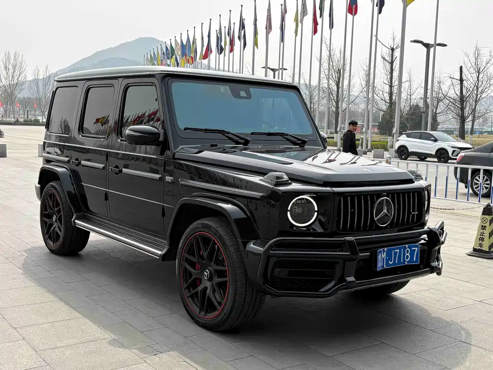Mercedes-Benz G-class