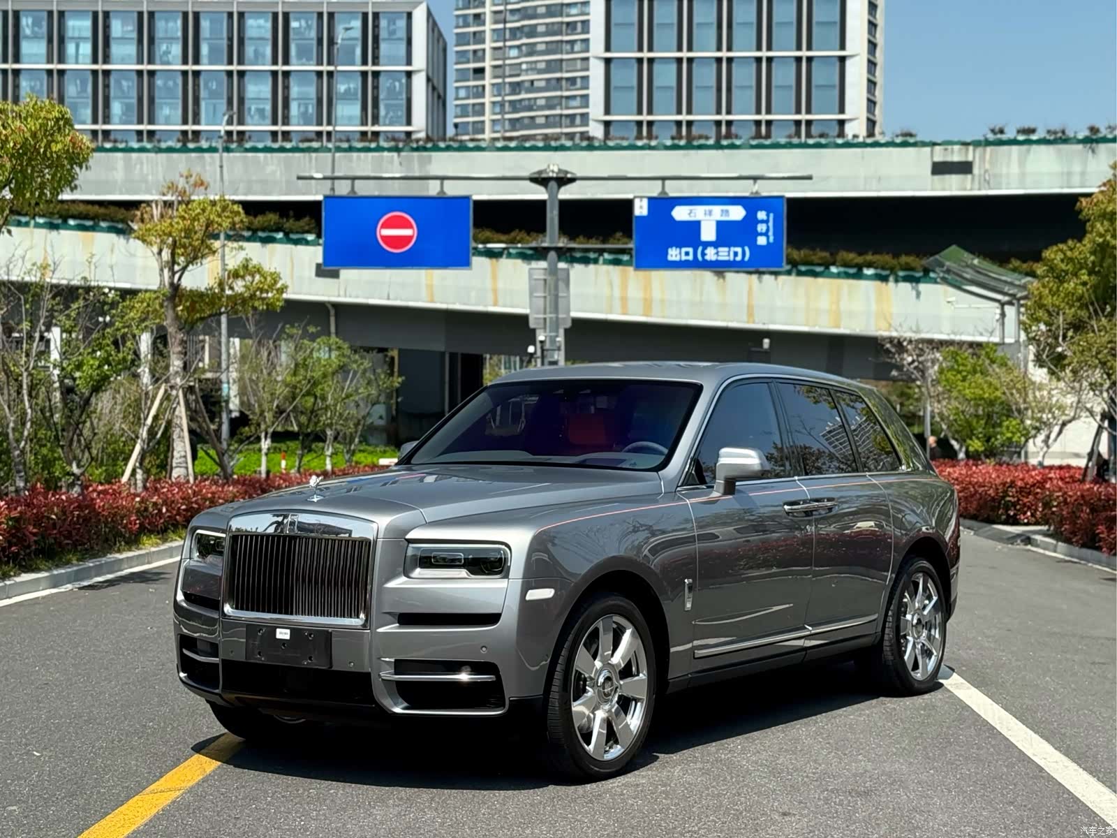 Rolls-Royce Cullinan, 2023 2