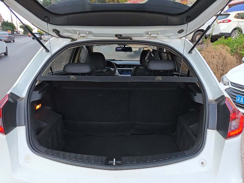 Geely X3, 2020 19