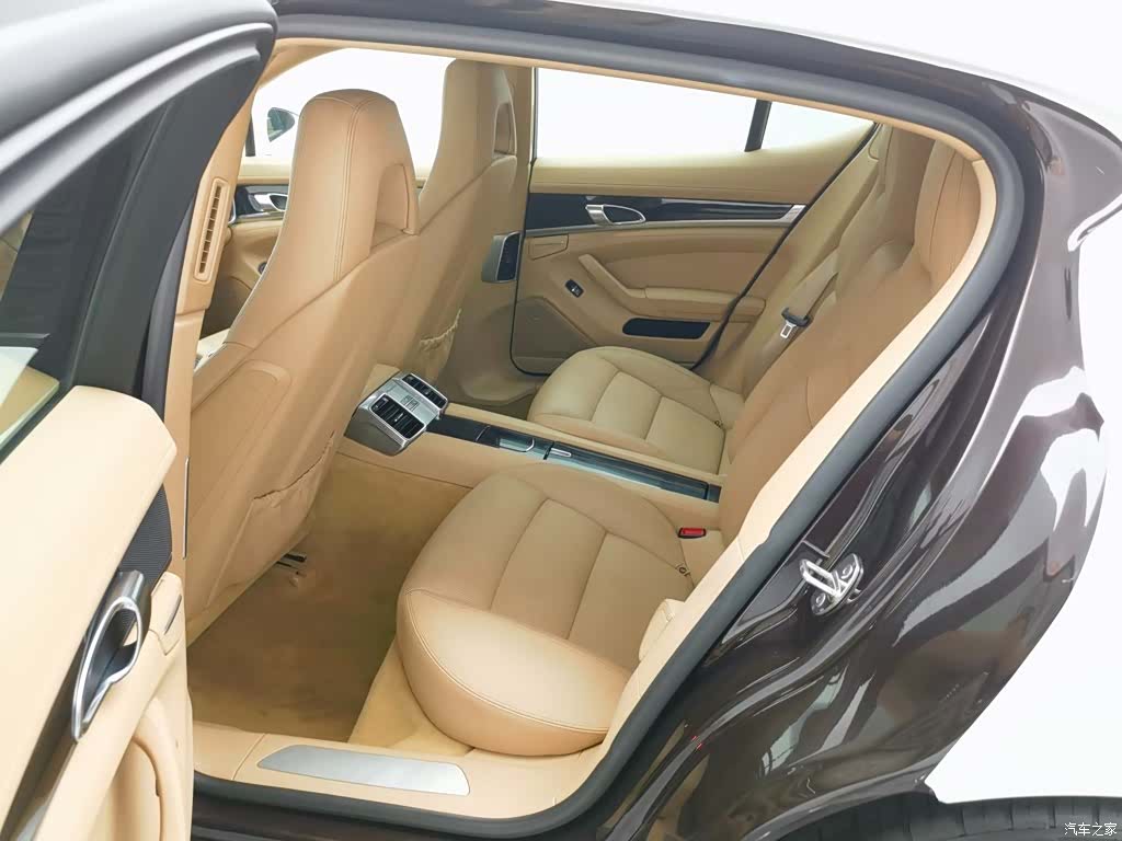 Porsche Panamera, 2011 12