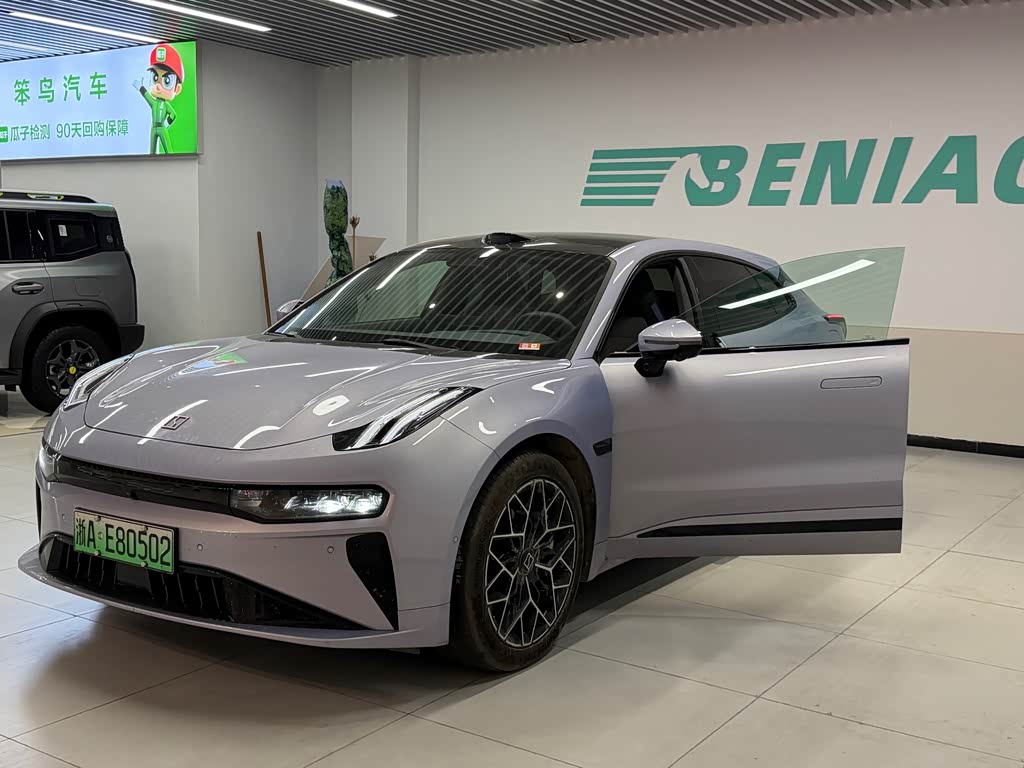 Zeekr 001