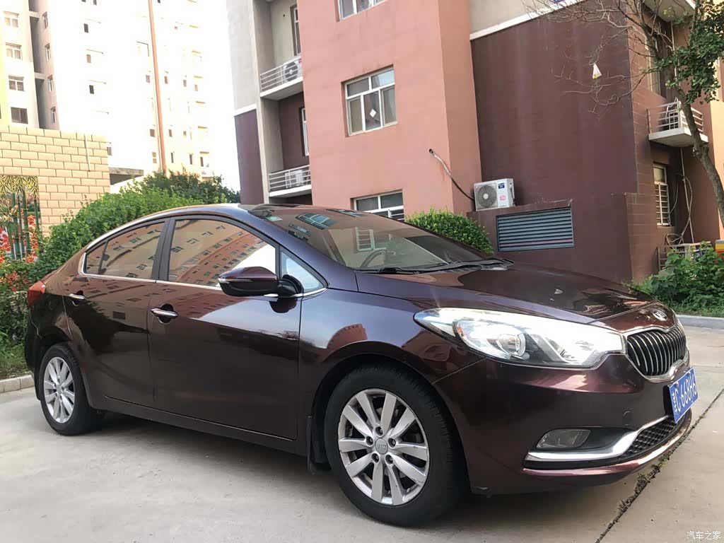 Kia K3, 2013 3