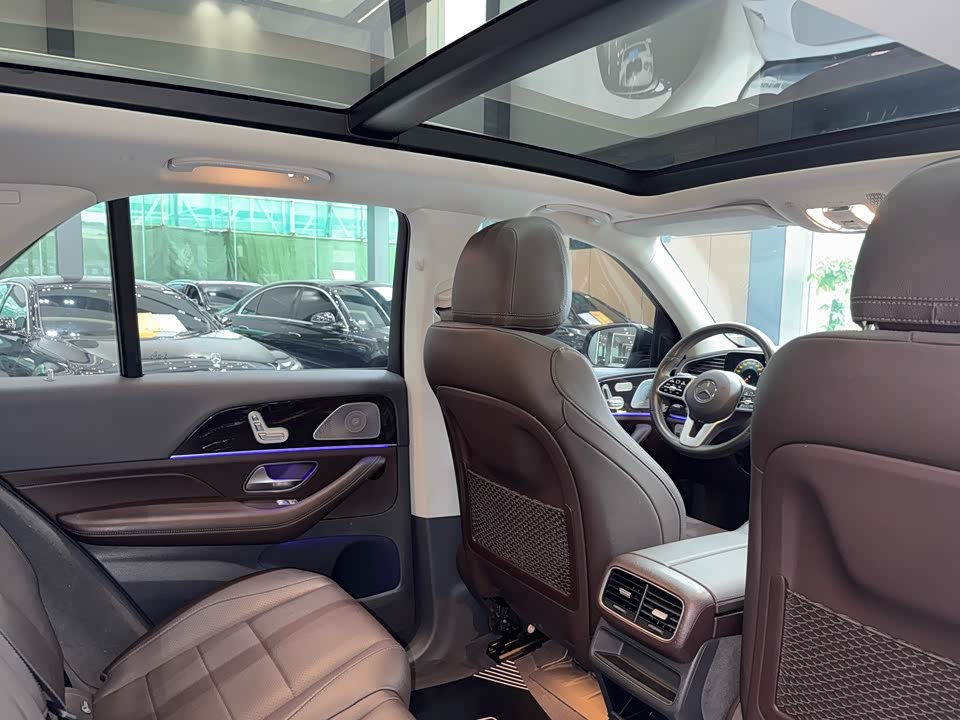 Mercedes-Benz GLE Mercedes-Benz GLE