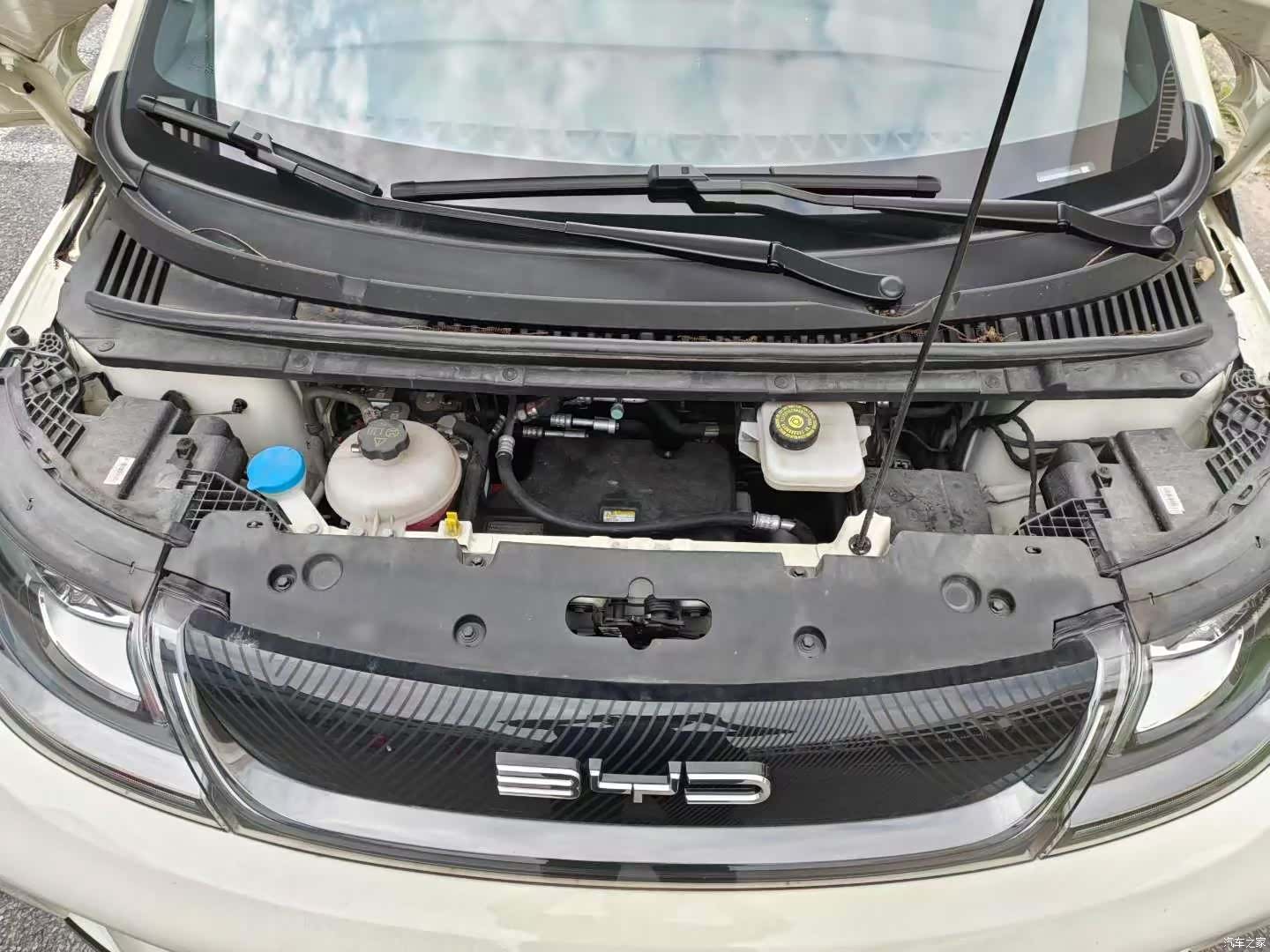 BYD Dolphin, 2023 8