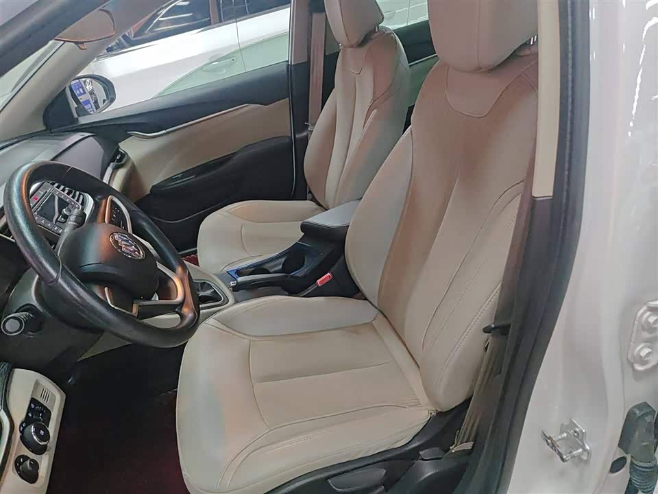 Buick Yinglang Buick Yinglang