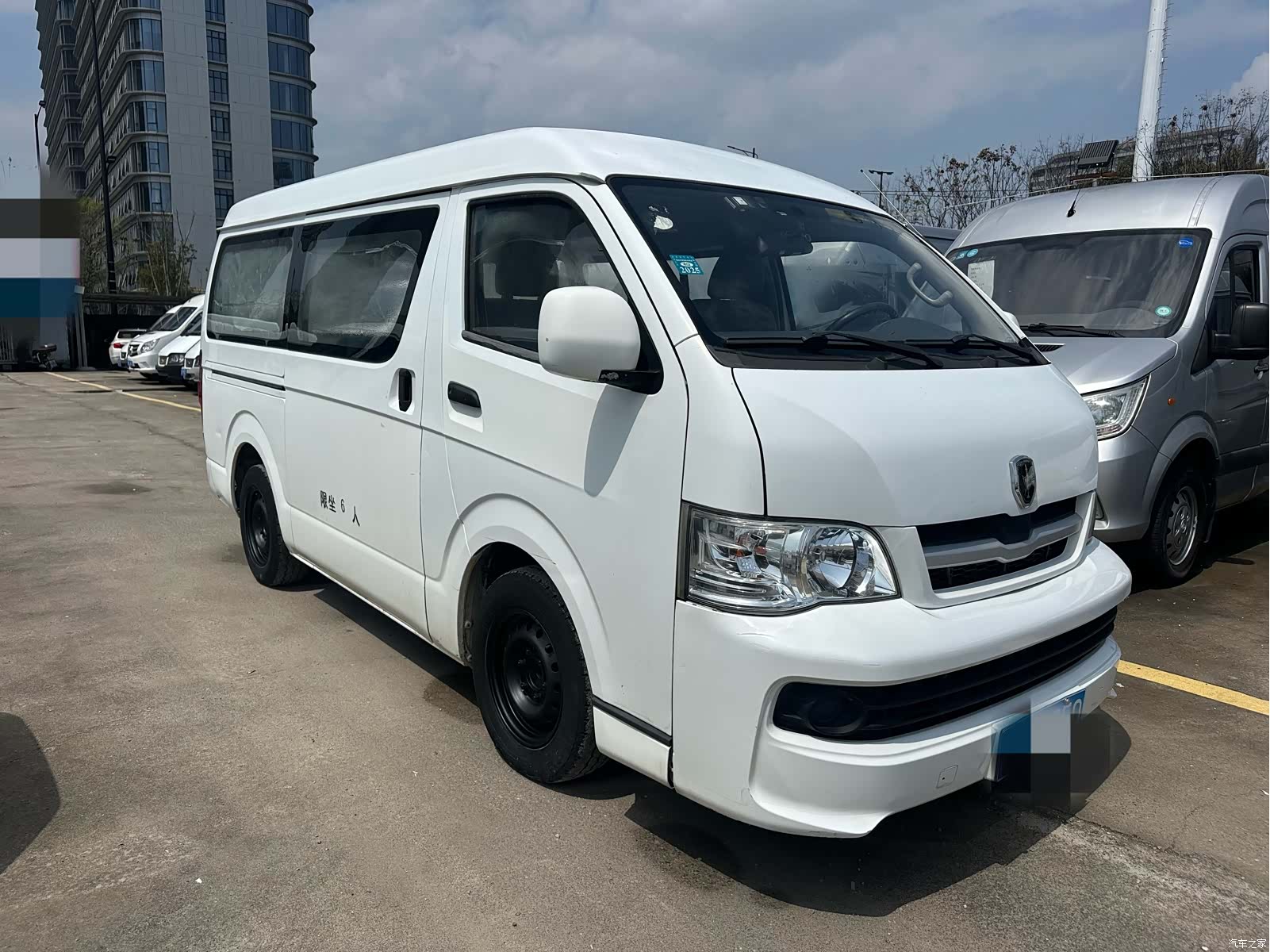 HuaChenLeiNuo HiAce, 2017 2