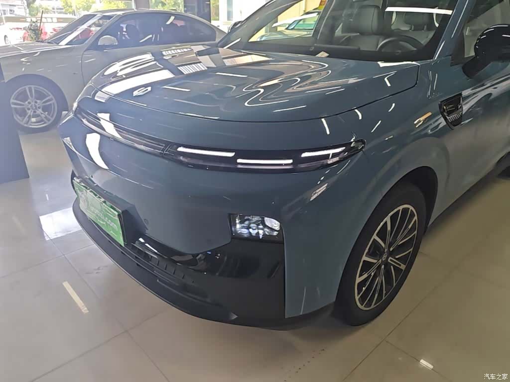 Leapmotor B10, 2025 24