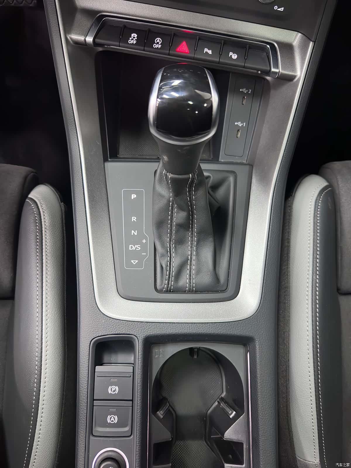 Audi Q3, 2022 19