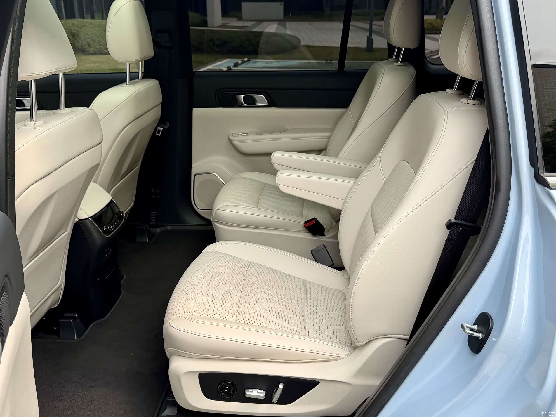 Li Auto ONE, 2021 11