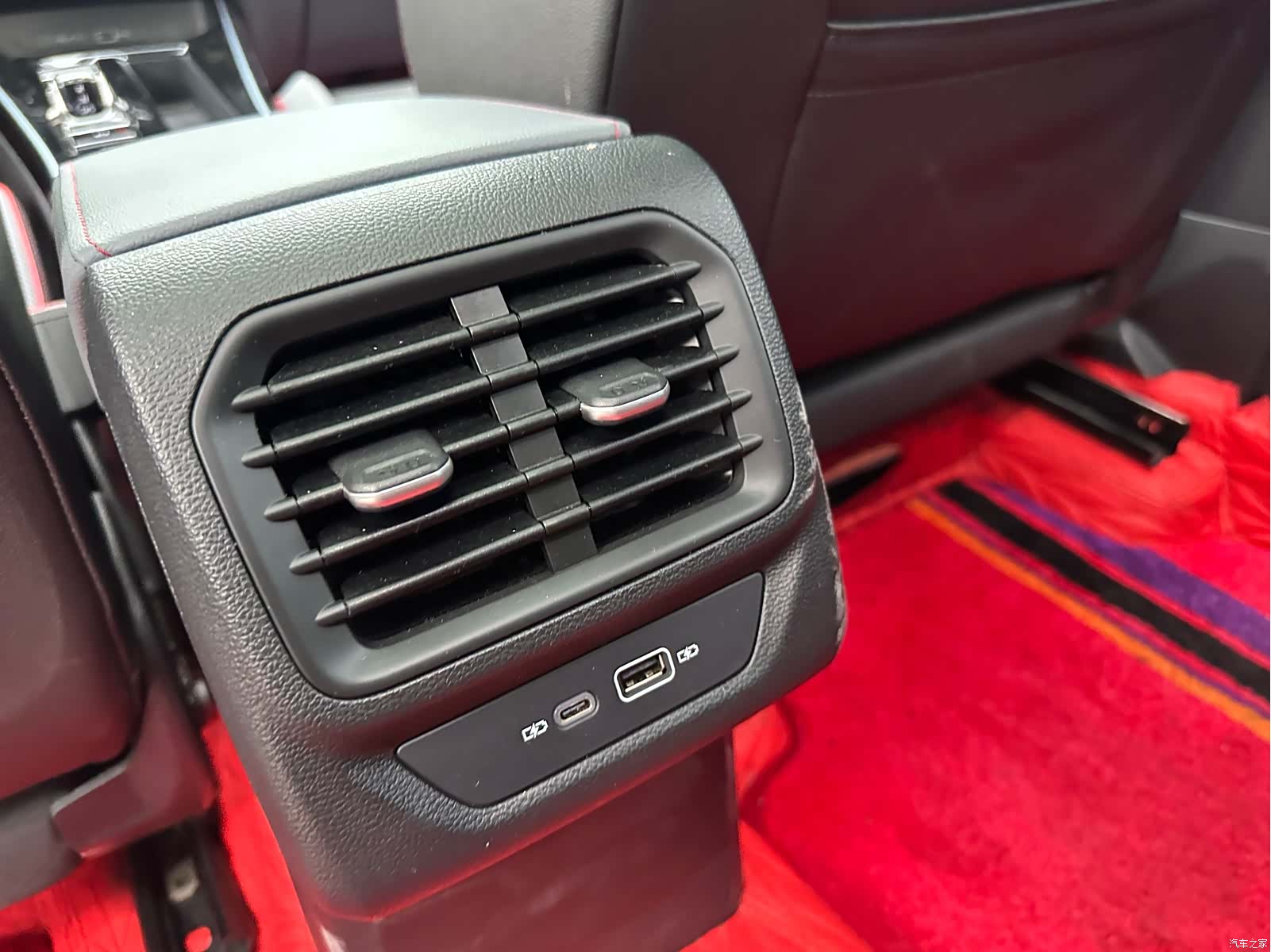 Volkswagen Lamando, 2025 20