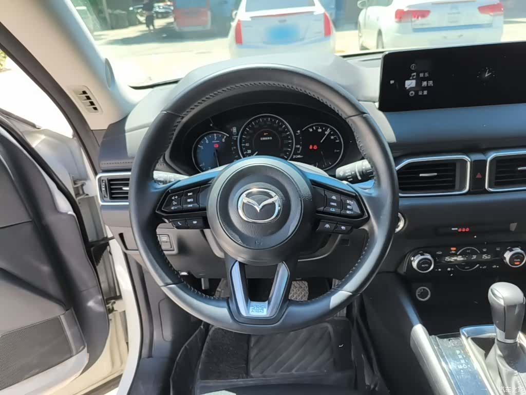 Mazda CX-5, 2023 11