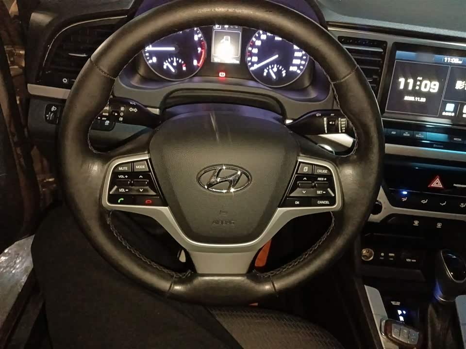 Hyundai Lead