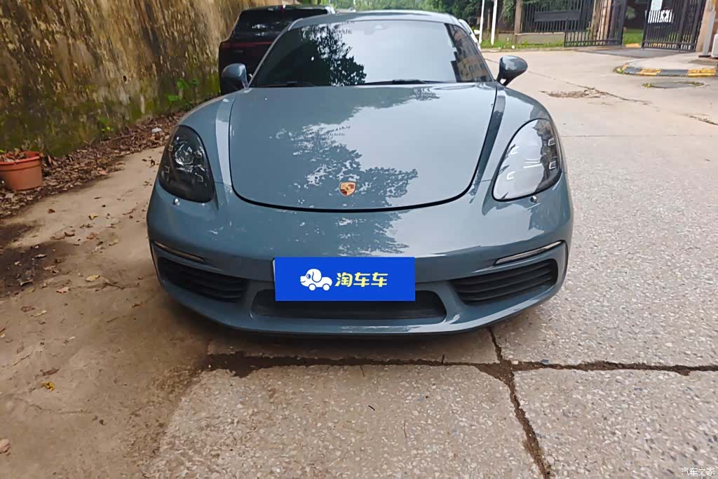 Porsche Cayman, 2018 2