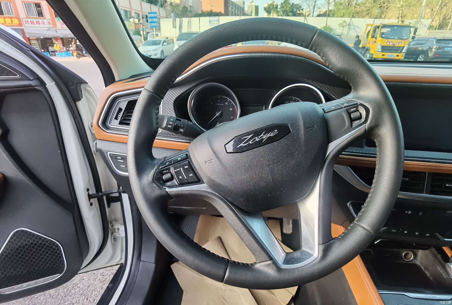 Zotye T300, 2018 16