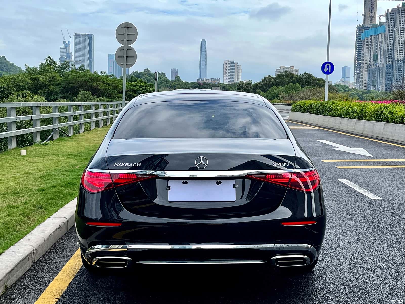 Maybach S-Class, 2023 все фото
